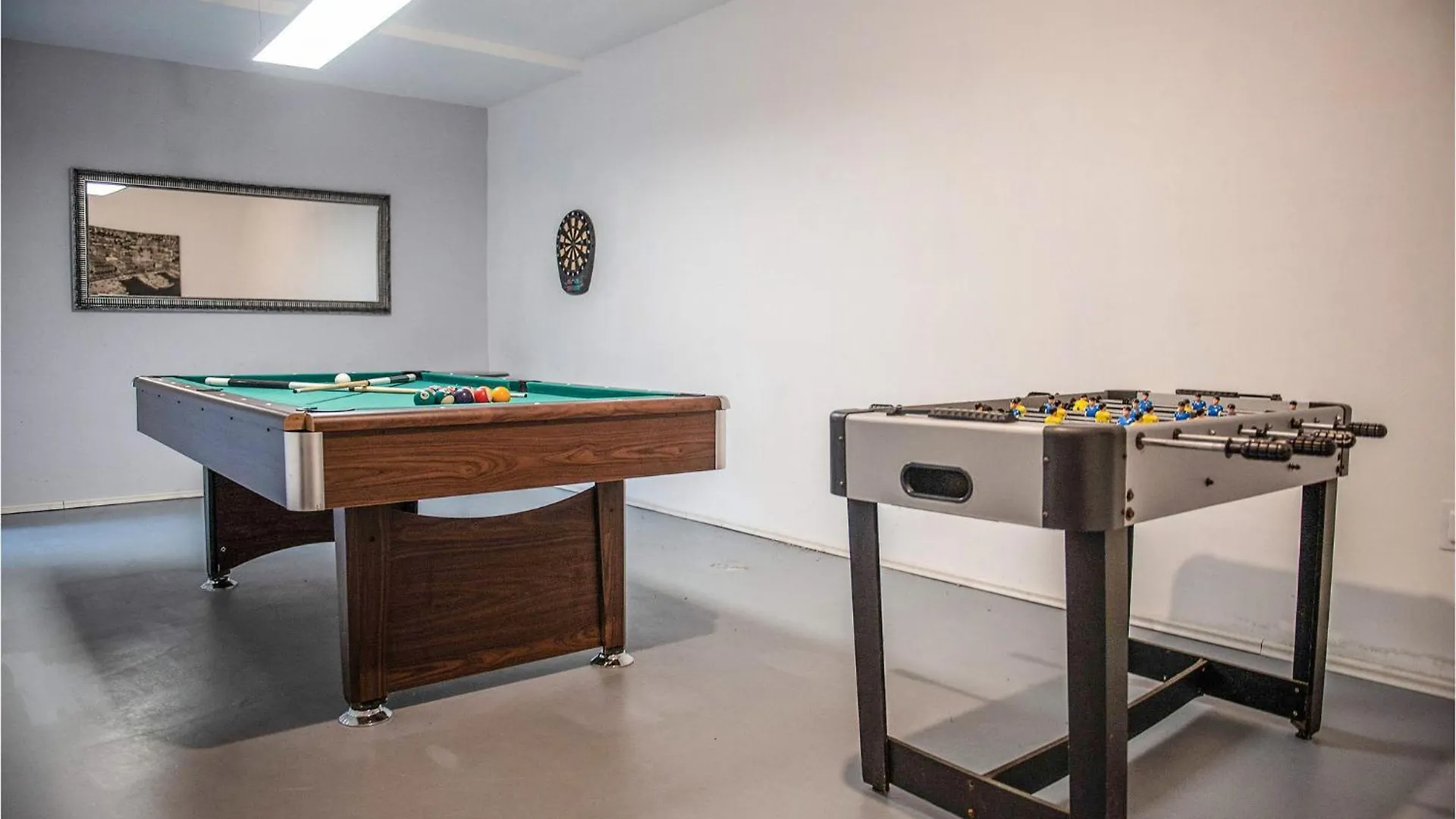Amazing Home In Linardici With Wifi